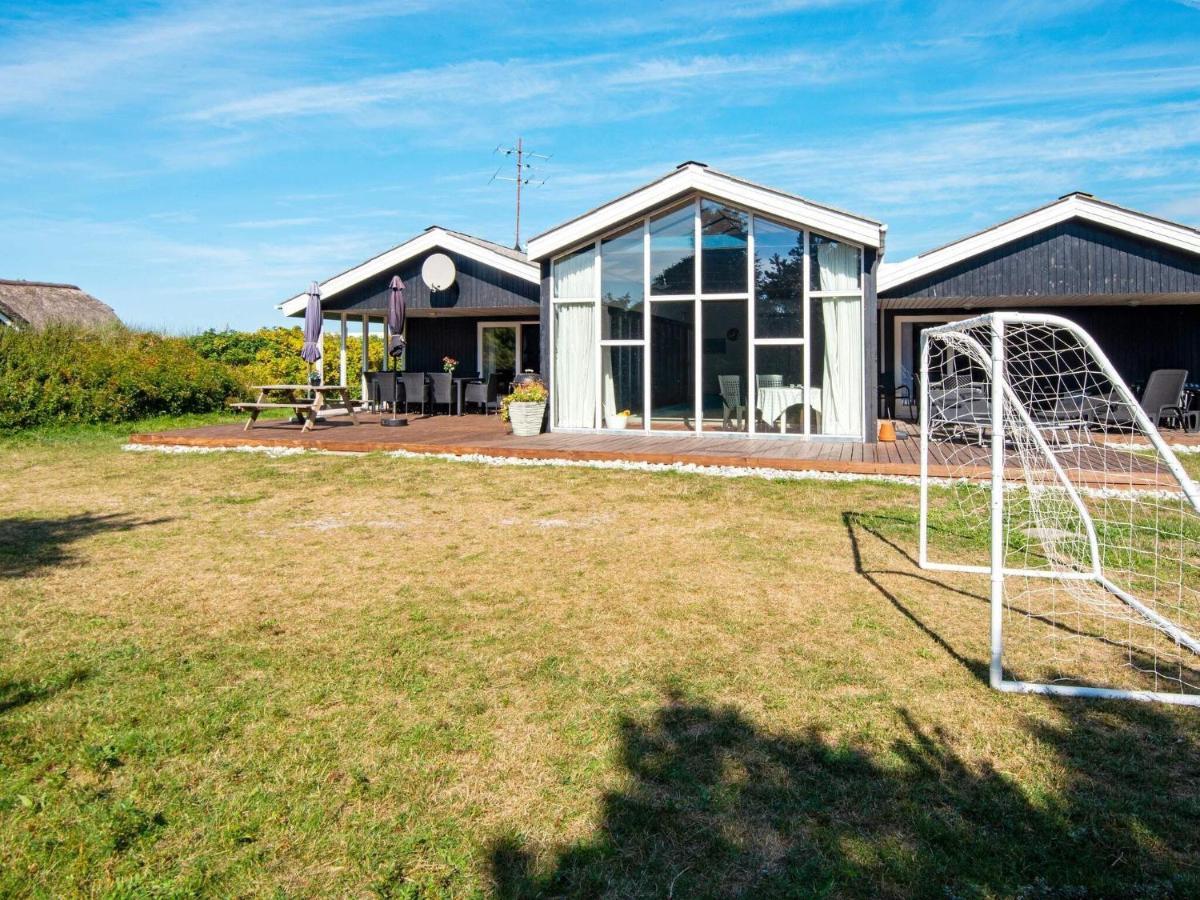 12 Person Holiday Home In Ringk Bing Klegod Dış mekan fotoğraf