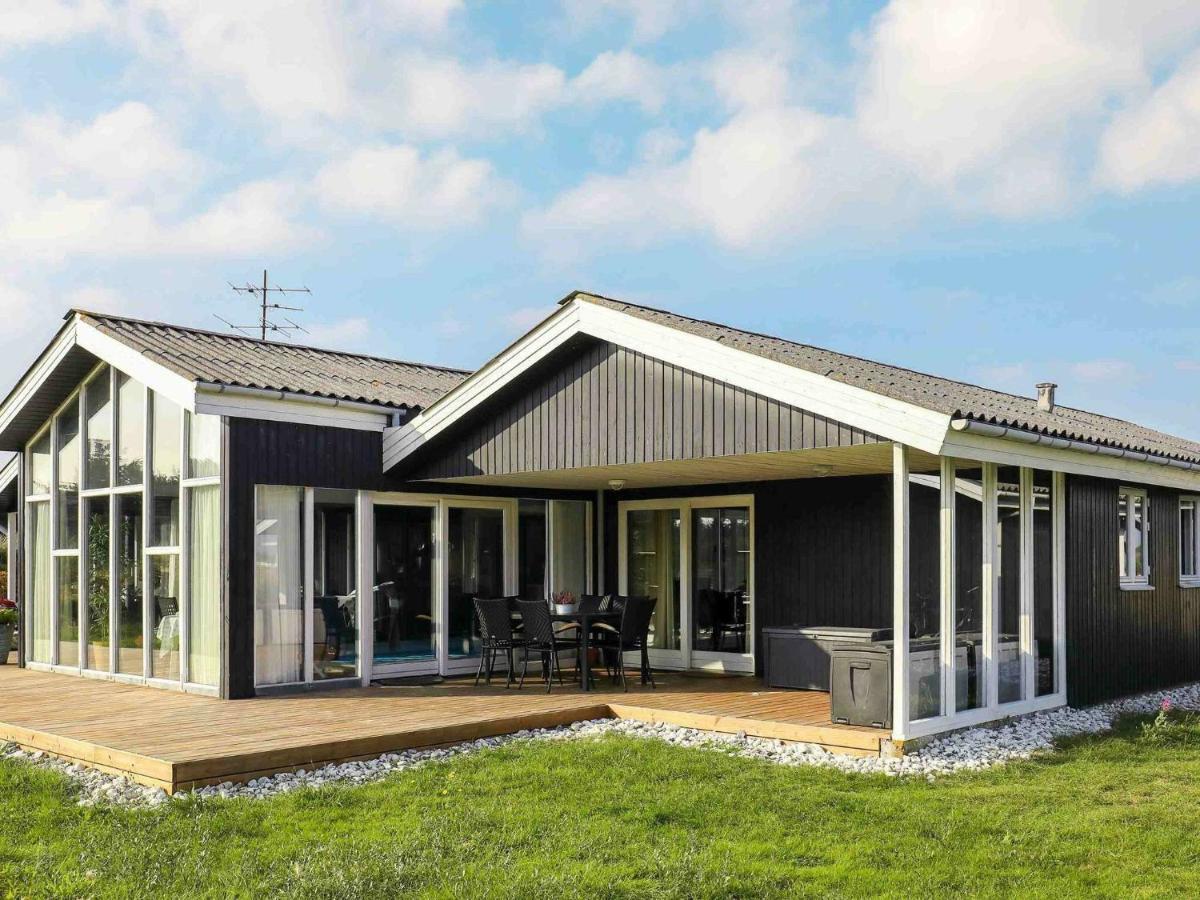 12 Person Holiday Home In Ringk Bing Klegod Dış mekan fotoğraf